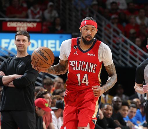 内维尔：埃基蒂克的进球让我想到苏亚雷斯，他的表现非常出色