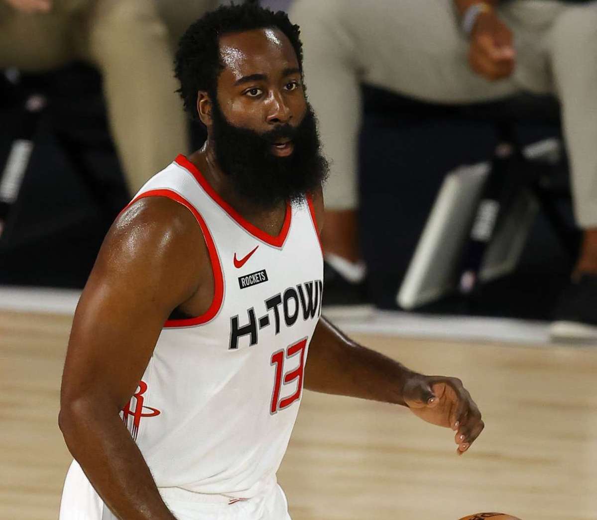 一个会开飞机的音乐家，也是NBA总决赛主教练