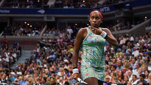 韦世豪掷地 韦世豪掷地