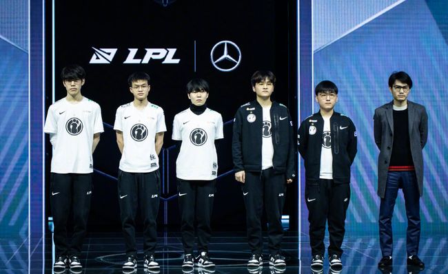 的奋力拼搏 的奋力拼搏