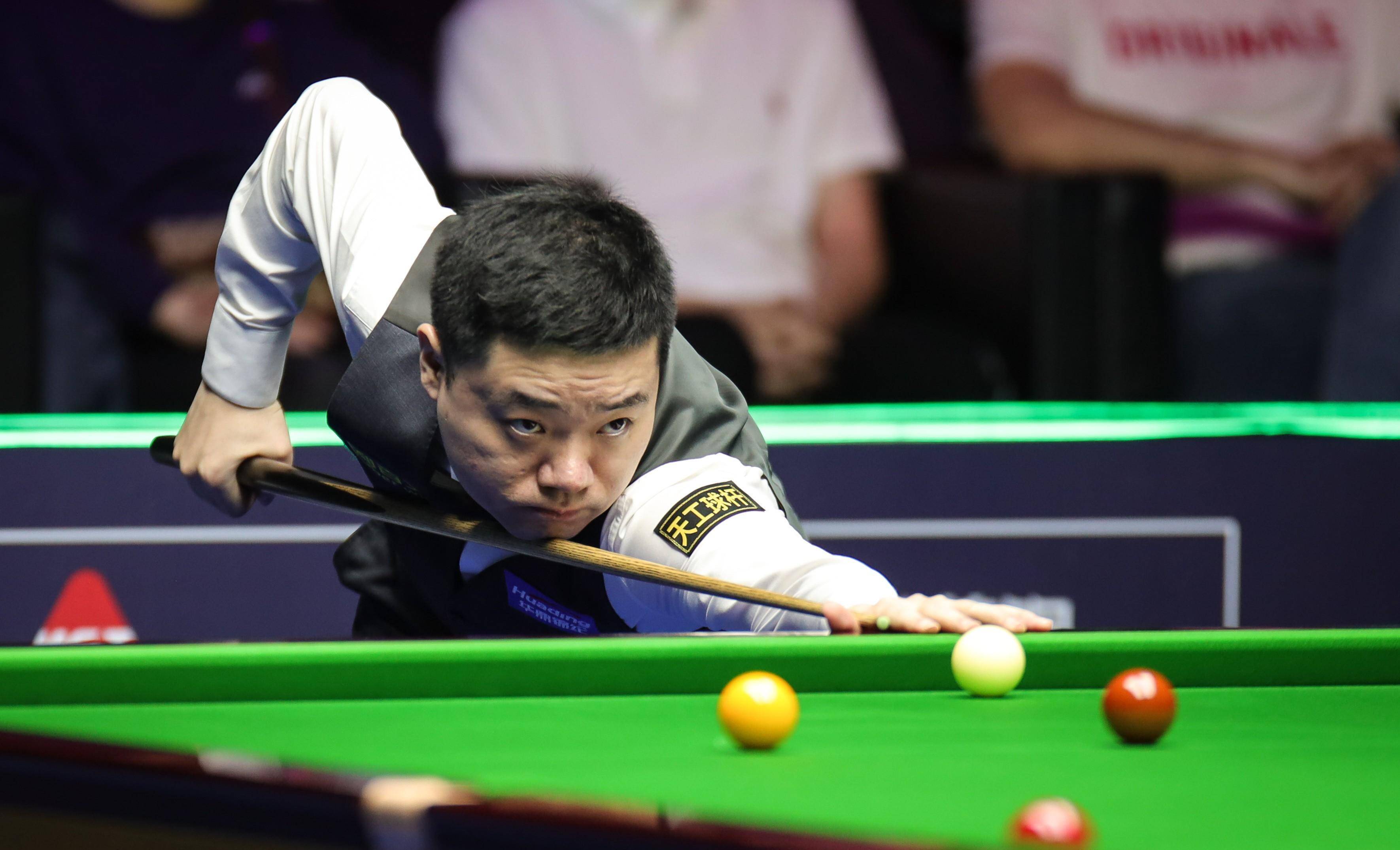 球场上座率 球场上座率