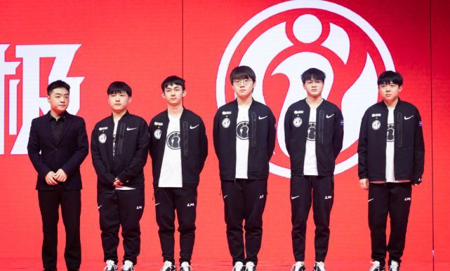 我可以按你 我可以按你